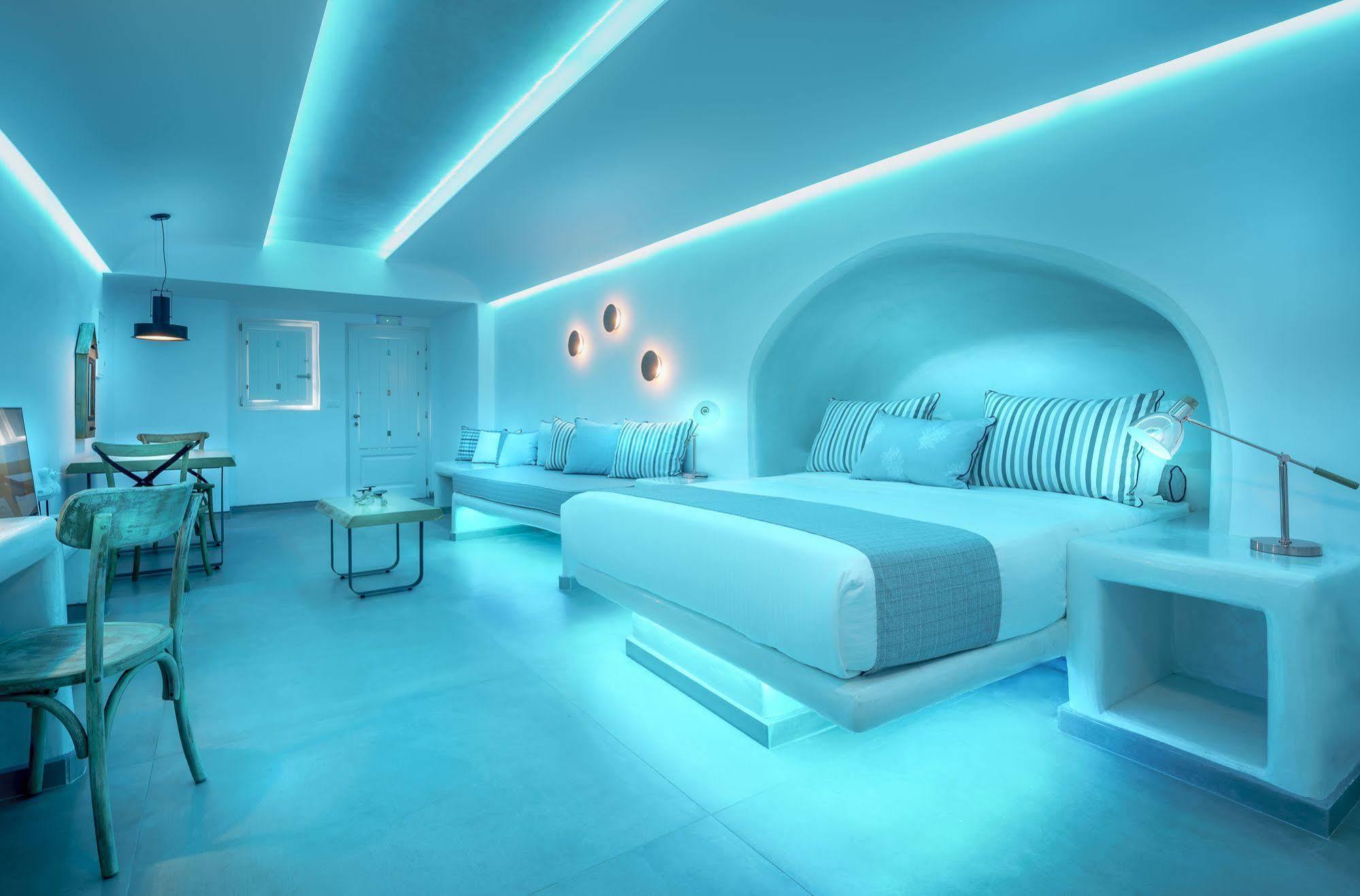 Secret Legend Hotel Oia (Santorini)