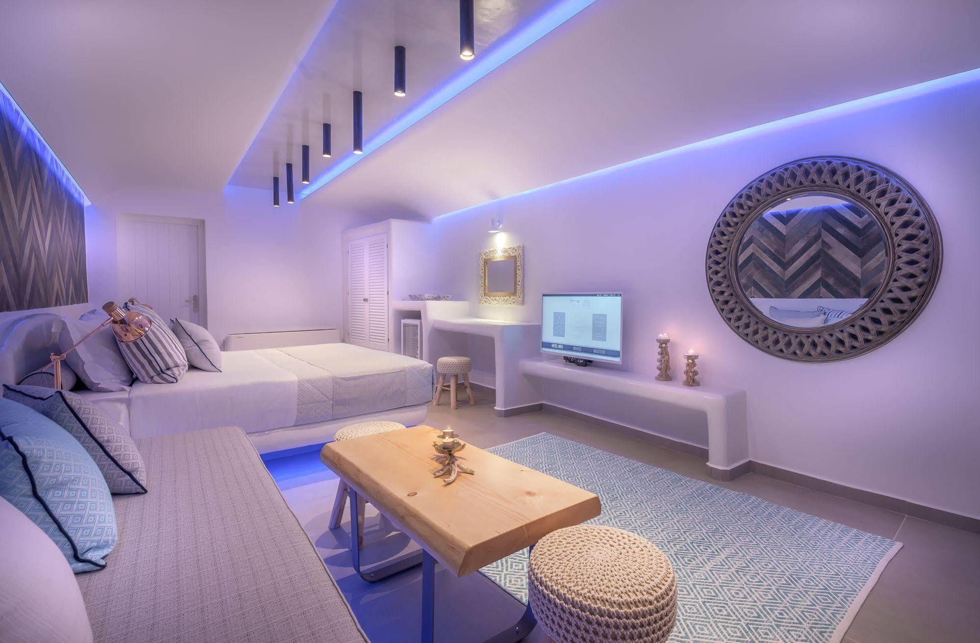 Secret Legend Hotel Oia (Santorini)